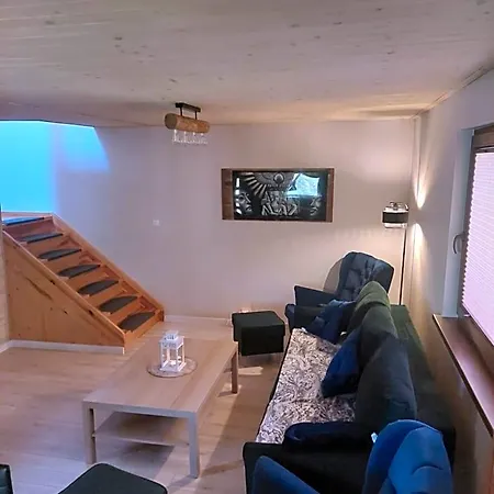 Aleksander Z Basenem, Bania Ruska I Sauna Деревянный коттедж