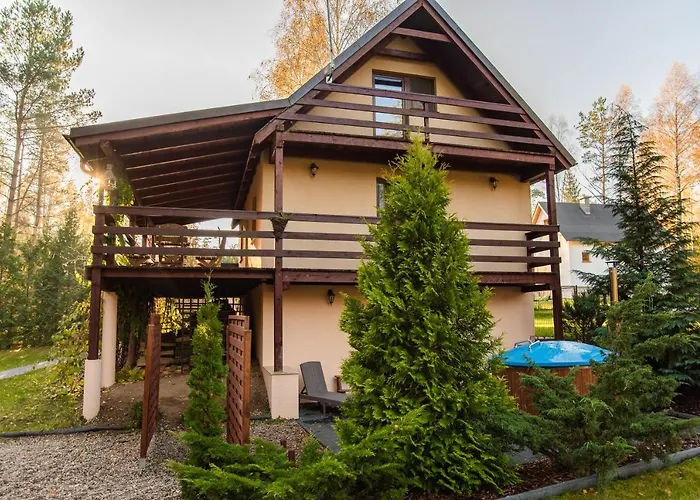 Aleksander Z Basenem, Bania Ruska I Sauna Chata