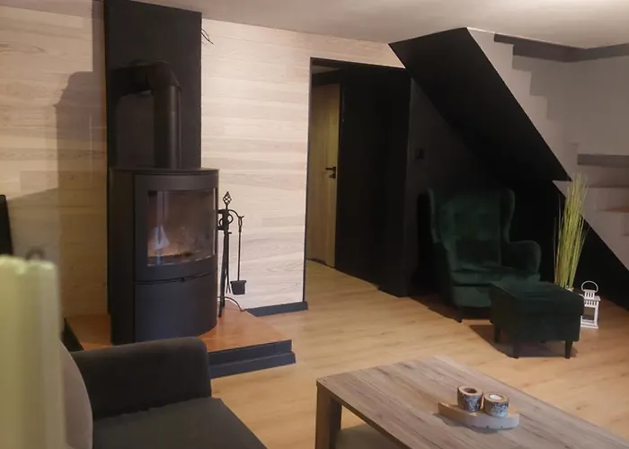 Chata Aleksander Z Basenem, Bania Ruska I Sauna Sulęczyno