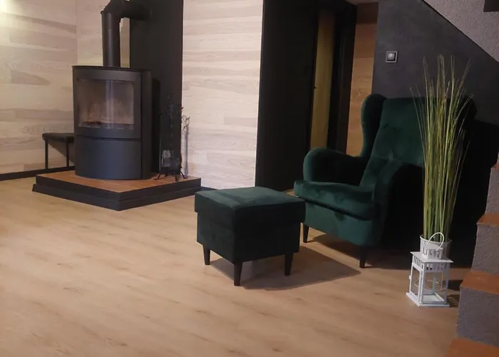 Aleksander Z Basenem, Bania Ruska I Sauna